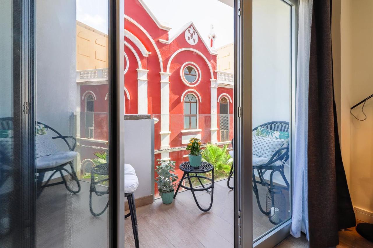Flatguest Blue Sea - Canteras Beach - Balcony لاس بالماس دي غران كاناريا المظهر الخارجي الصورة