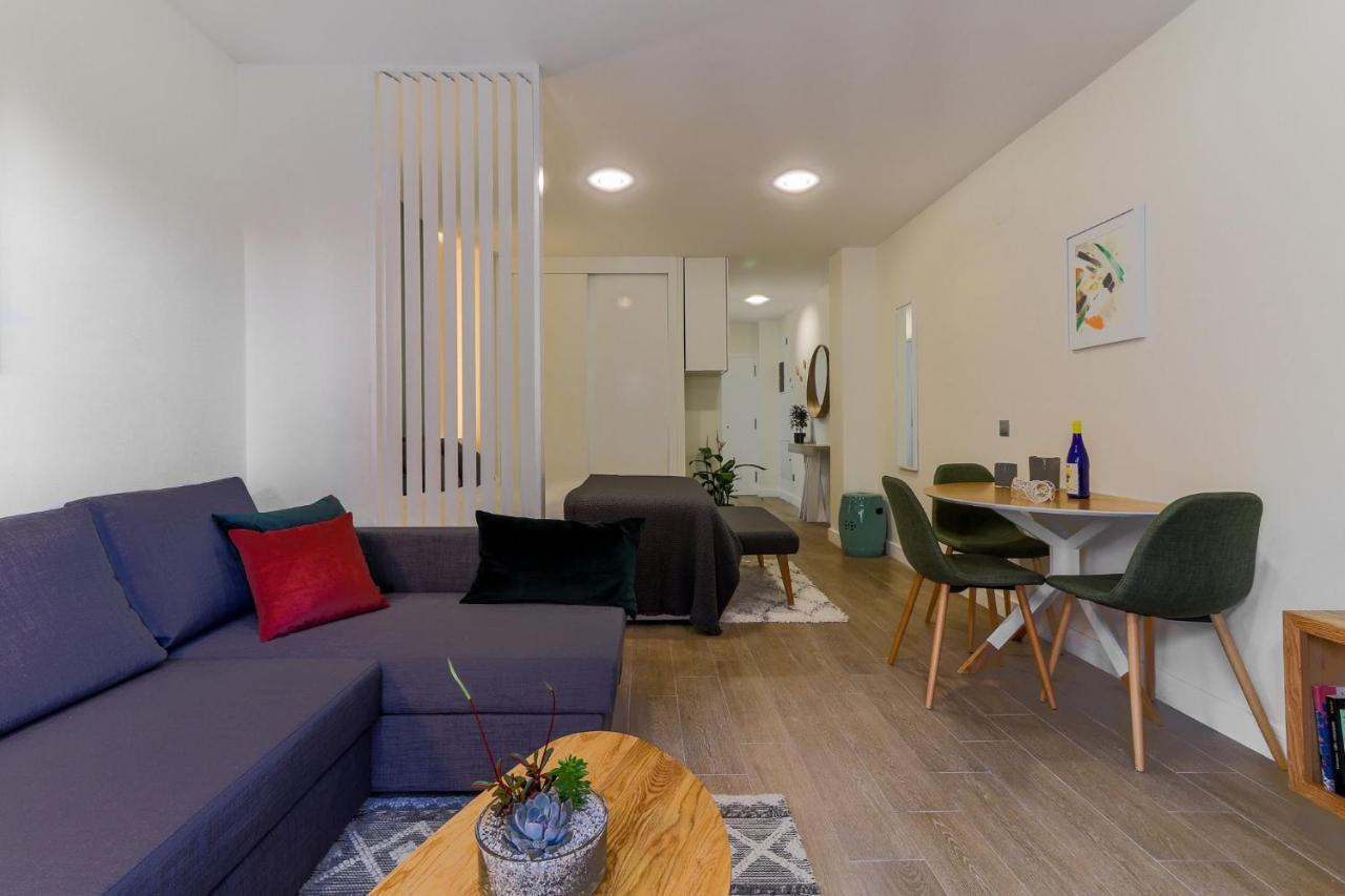 Flatguest Blue Sea - Canteras Beach - Balcony لاس بالماس دي غران كاناريا المظهر الخارجي الصورة
